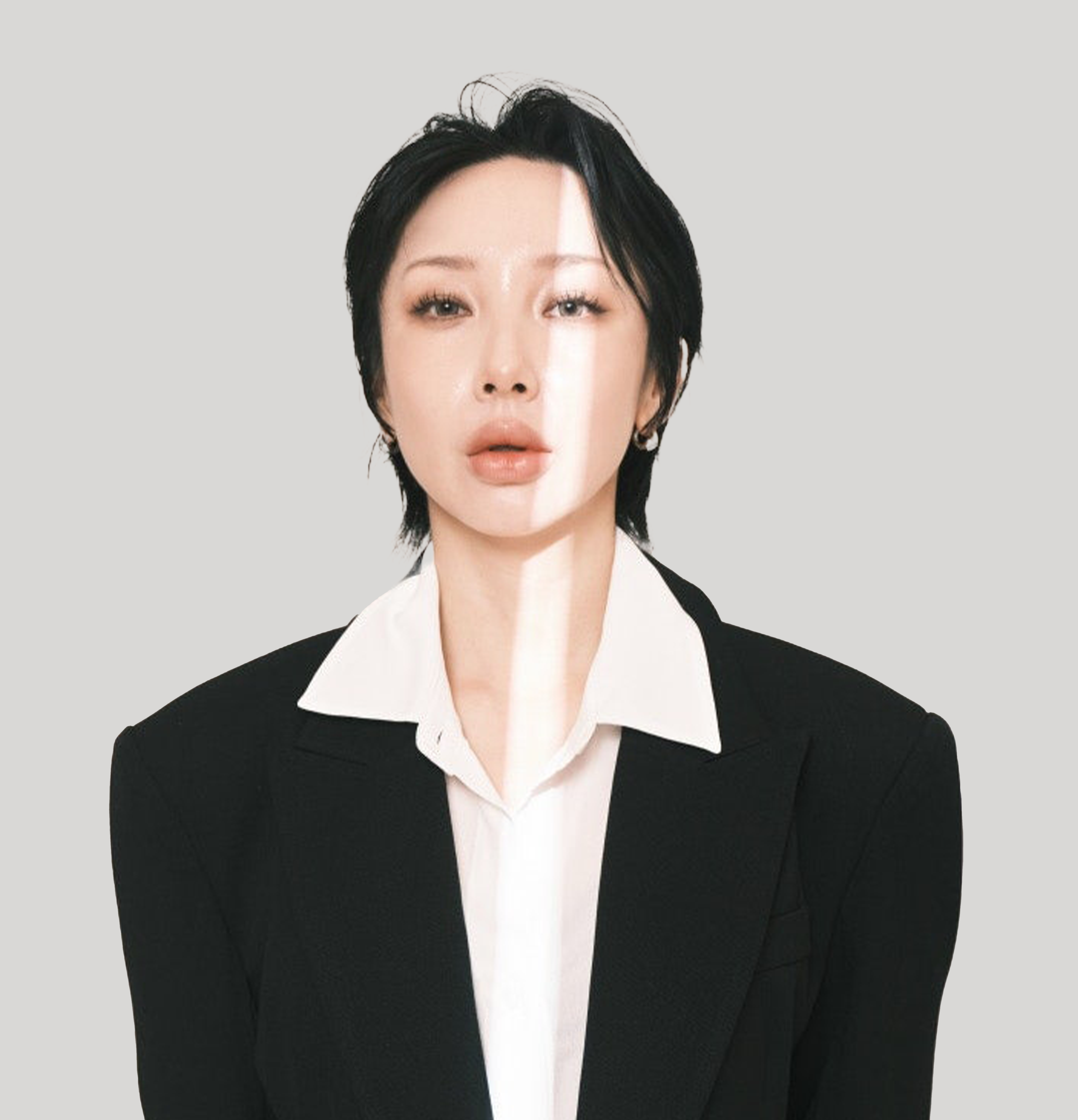 Ji Won Hyun (Artist)