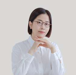 Eun Sun Jeong (Senior Director)